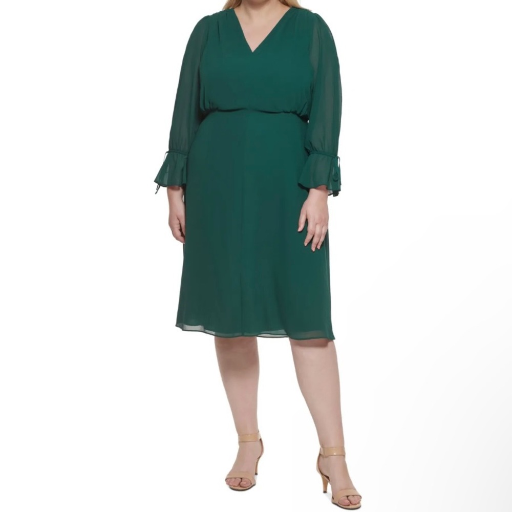 Vince Camuto Emerald Green Midi Dress
